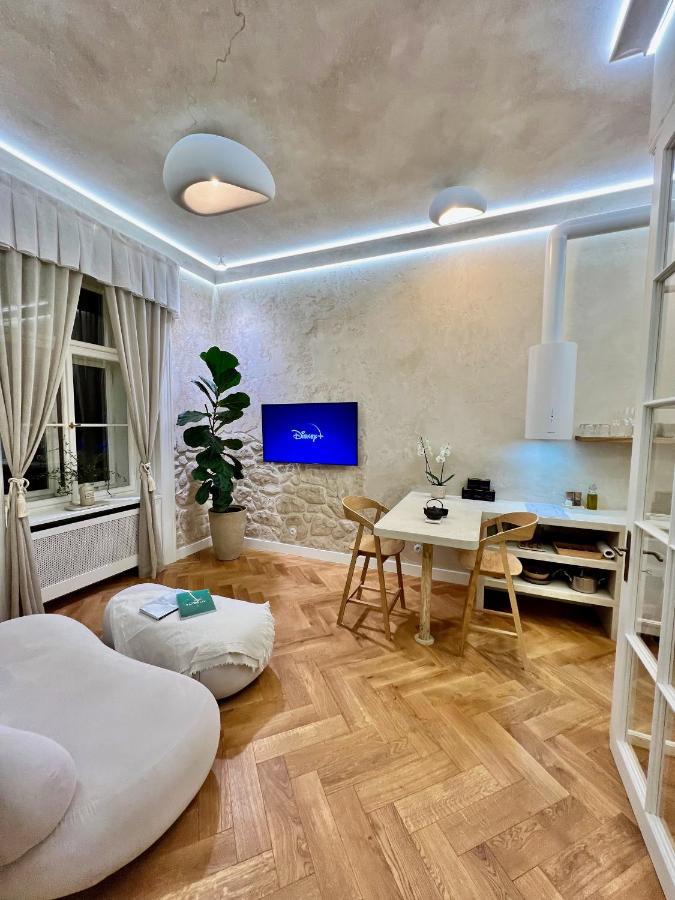 Appartamento Wabi Sabi Nest W/ Garage