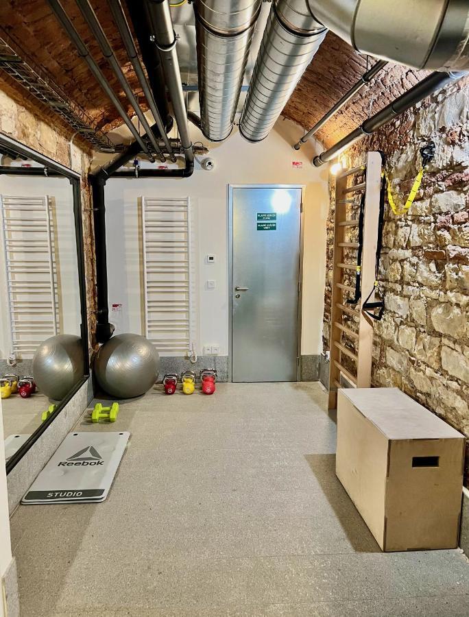 Appartamento Wabi Sabi Nest W/ Garage Praga