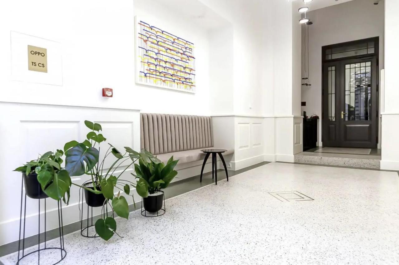 Wabi Sabi Nest W/ Garage * Praga
